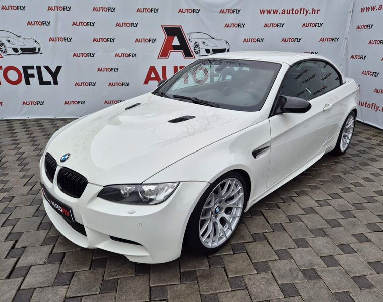 BMW M3 E93 V8 Cabrio DKG, kupljen novi u HR, Led, PDC, Navi, Koža 19"