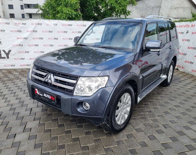 Mitsubishi Pajero 3,2 DID, HR Auto, Panorama, Koža, Kamera, 7 sjedala